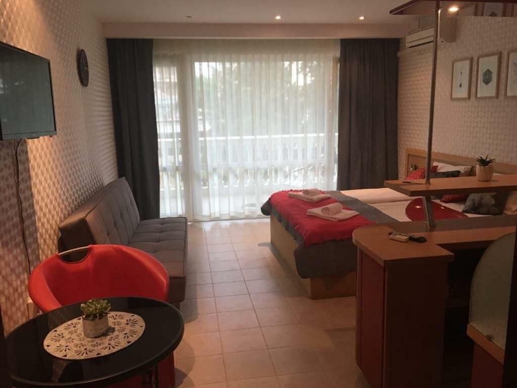 Апартаменти Miramar Palace -Apartament 211S Сонячний Берег Екстер'єр фото